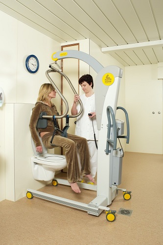 Mobilní zdvihací zařízení HM2600