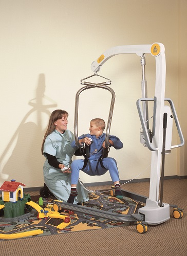 Mobilní zdvihací zařízení HM2600